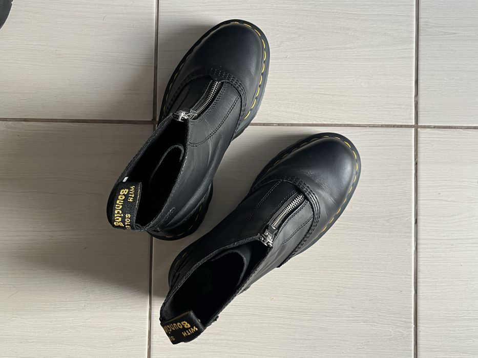 Vand bocanci dama Dr Martens NOI NOUTI