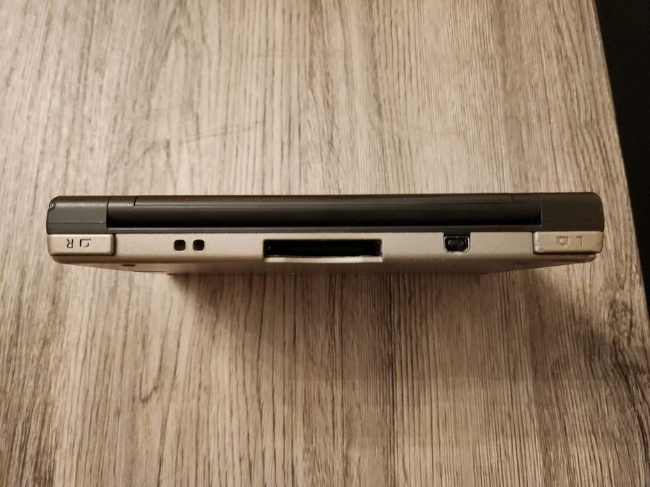Nintendo DSi XL - Complet functional