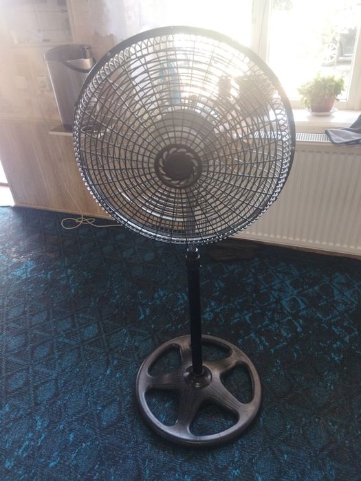 Ventilyator sotiladi yangi srochna