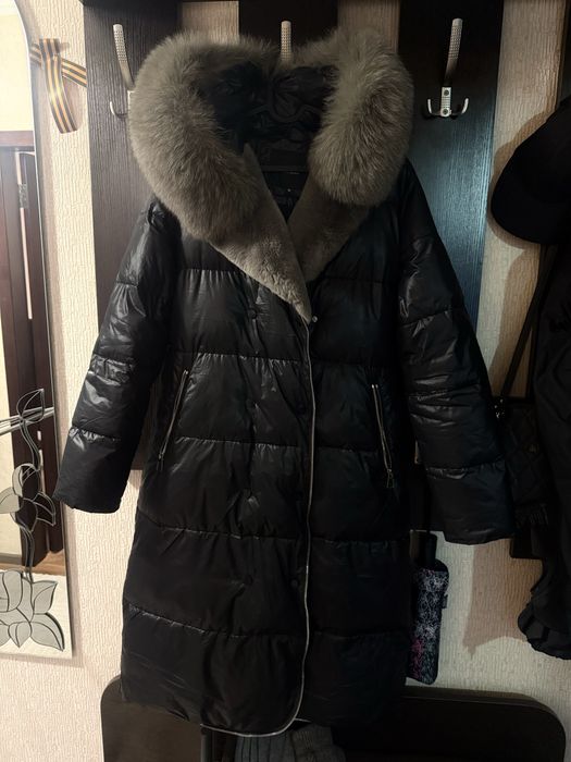 Пуховик теплый….