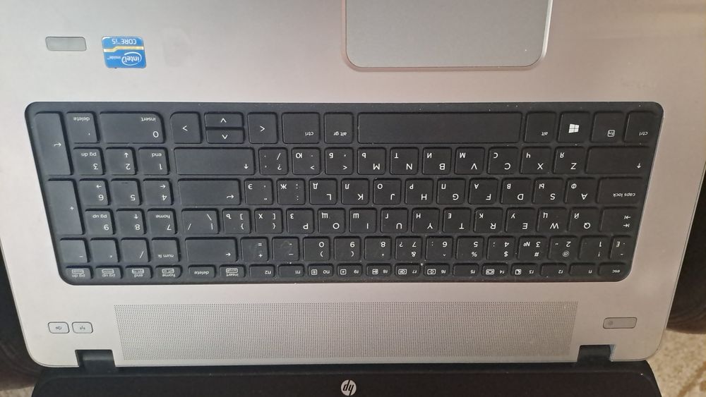 Ноутбук в продаже