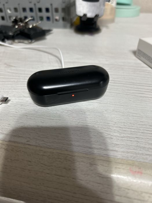 Наушники HUAWEI рабочие