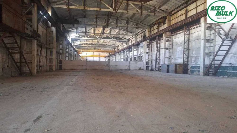 ХХХ Сдаётся склад 3000 кв кран балка 5 т Чирчик