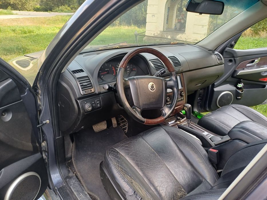 dezmembrez Sang Young rexton  2.7  CRDI euro4,turbo,injectoare,alterna