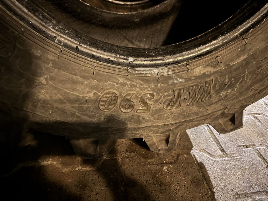 Гуми за селскостопанска техника