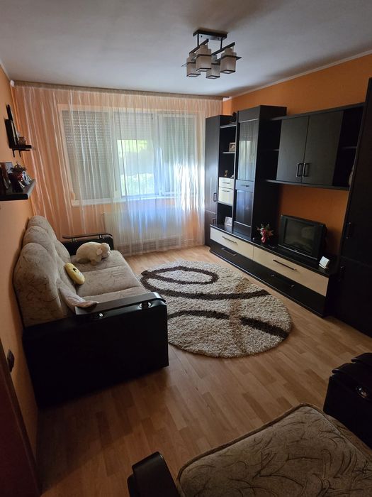 Vand apartament 2 camere
