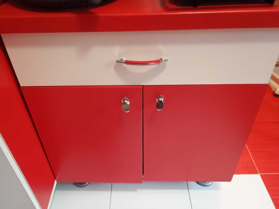 Ieftin Convenabil. Bucatarie complect utilata 3m [cititi descrierea]