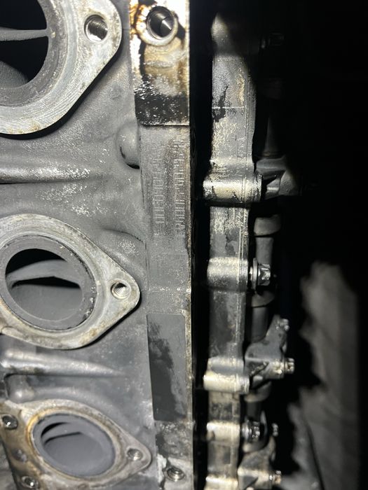 Глава мини кънтриман 2.0д 143 коня ( glava mini countryman 2.0d 143 )