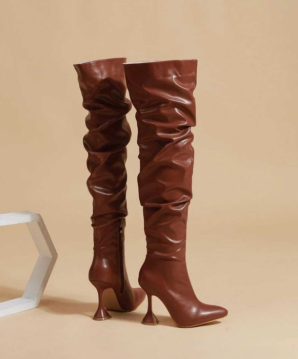 Cizme peste genunchi marimea 40