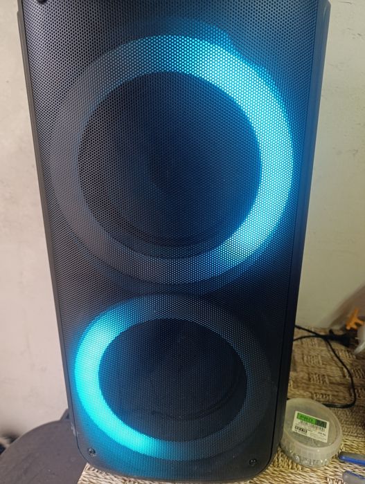 Караоке колона много запазена в гаранция до март 2026