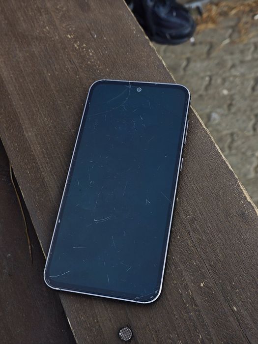 Обменяю samsung s23 fe 128gb