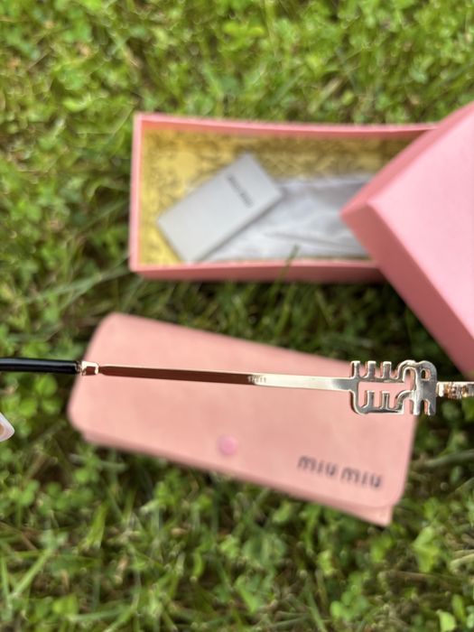 Ochelari de soare Miu Miu