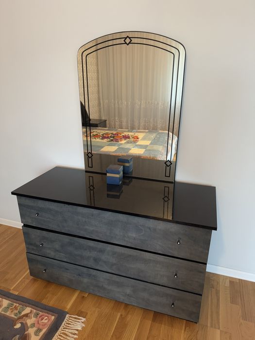 Vand Mobila dormitor