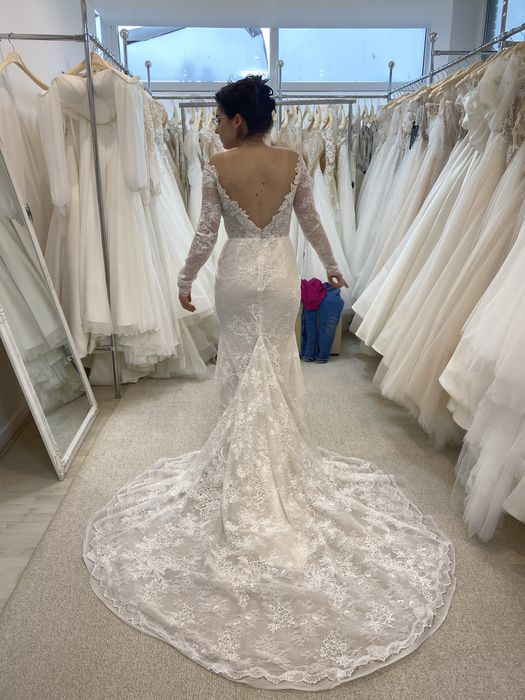 Vand rochie de mireasa 2 in 1, model sirena