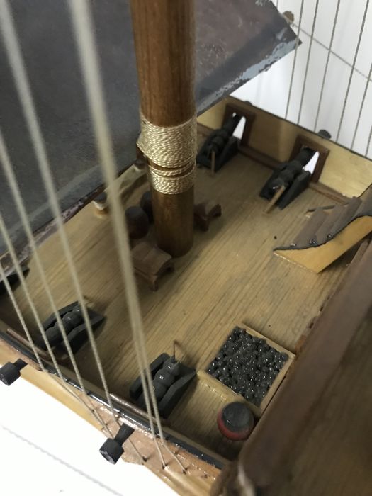 Корабль ручной работы