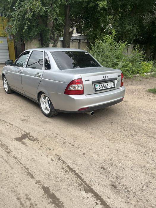 Продам приору 2 год 2013 декабрь