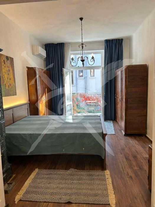 Дава се под наем Двустаен апартамент в София, Център - 80 кв.м за 877.71 € - Снимка #6