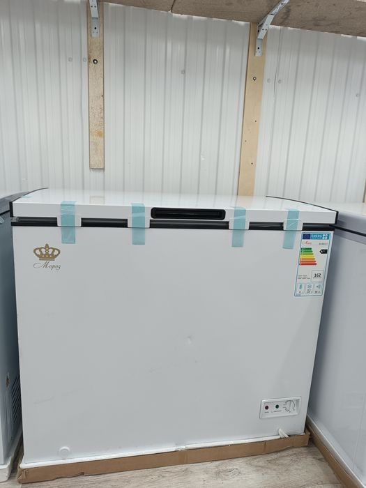 Морозильник Лар дефектами Мороз.  Хинг