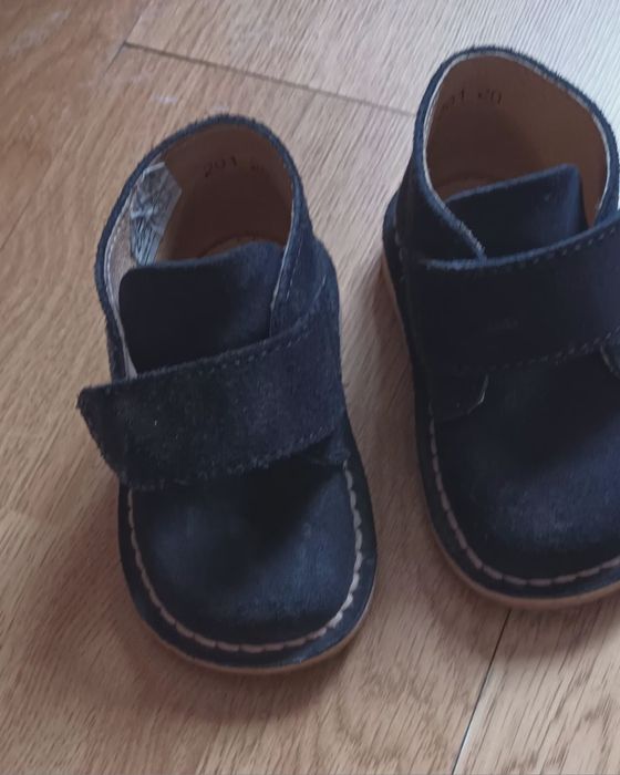 Pantofi piele intoarsa nr 20 made in Spania