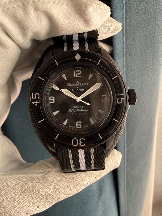 Ceas Blancpain x Swatch, model "Ocean of Storms" din seria Scuba Fifty Fathoms.