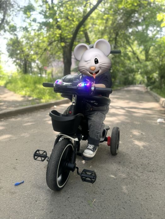 2 Коляски и трехколесный велосипед