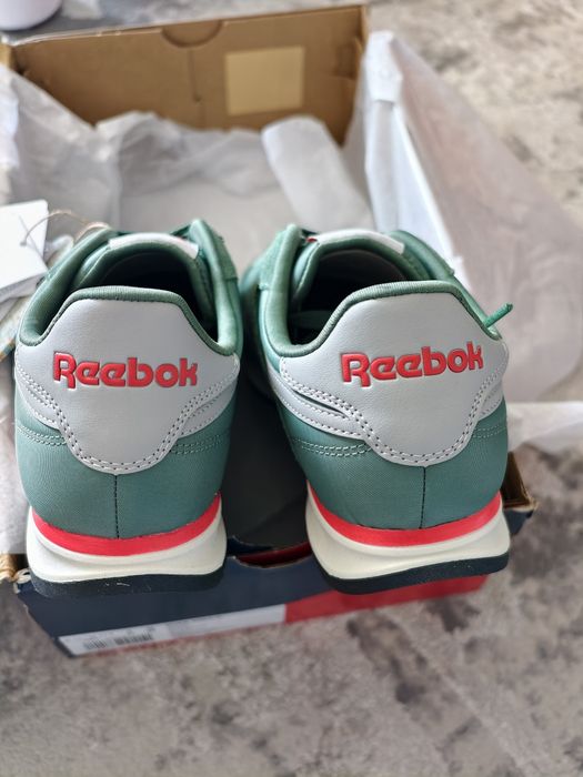 Adidasi Reebok nr.43