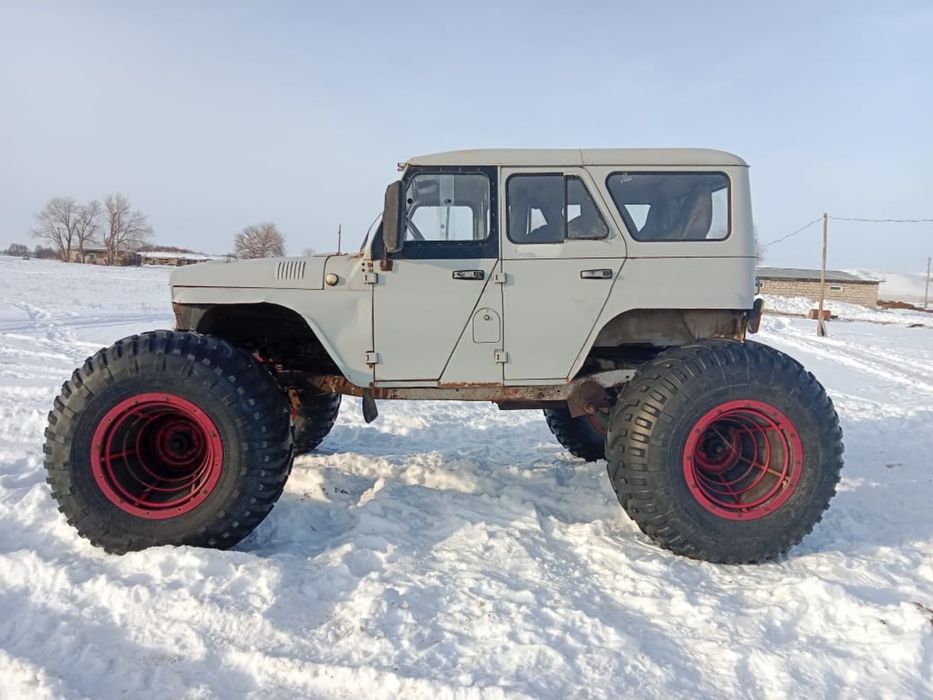 Продам вездеход УАЗ