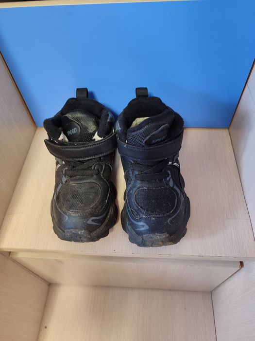 Продам кроссовки!