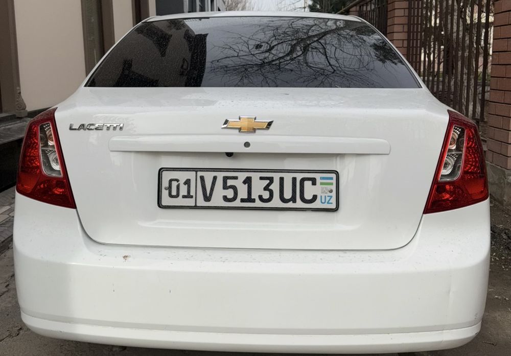 Gentra avtomat bez luk