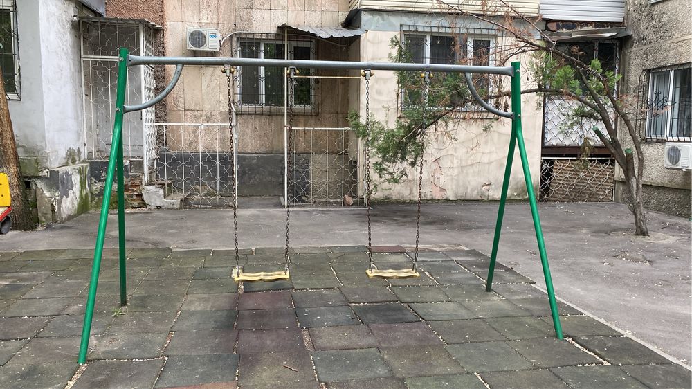 Продам детскии плащатка
