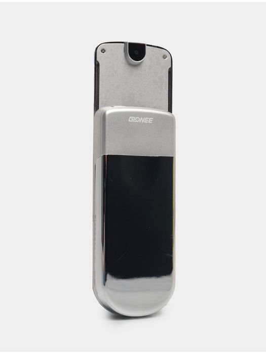 Кнопочный телефон Gionee V8800, металлический корпус, Nokia 8800Carbon