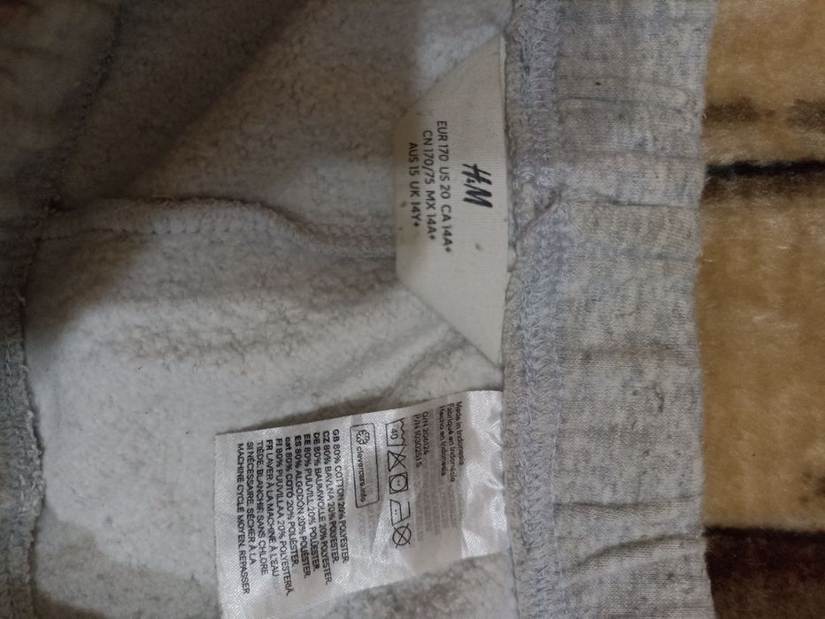 Анцунг за ръст 170см (14+) H&M