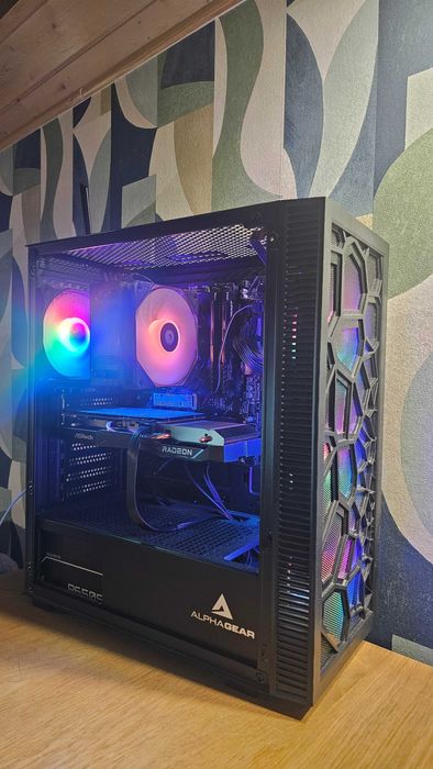 PC Gaming Ryzen 5 5600 / 32GB RAM / RX 6600 8GB / 1TB SSD