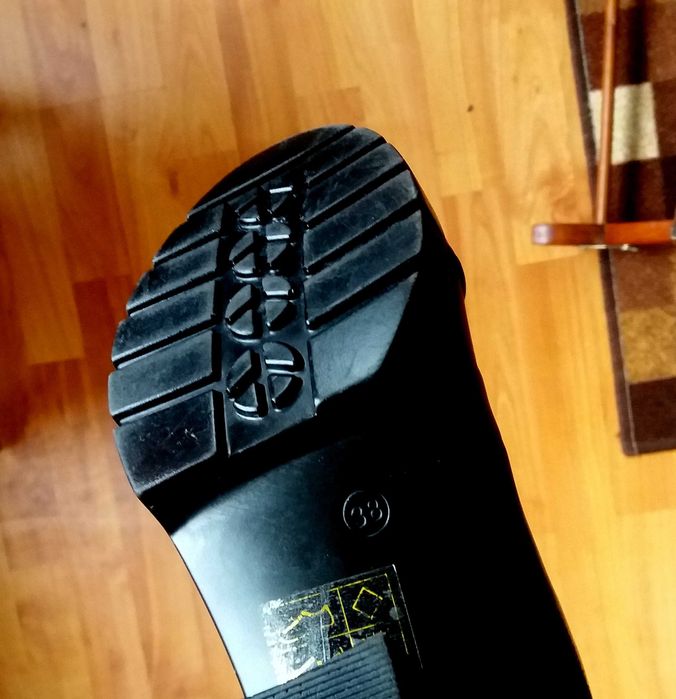 Чудесни боти - ИзГоДна ЦЕНА