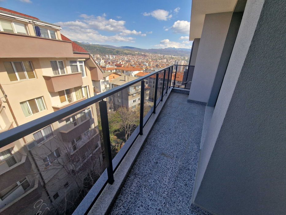 Продава се Тристаен апартамент в Благоевград, Освобождение - 176 кв.м за 910 €/кв.м - Снимка #5