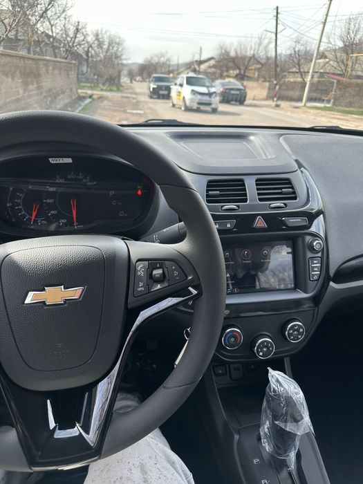 Cobalt oq mcm yangi 2026