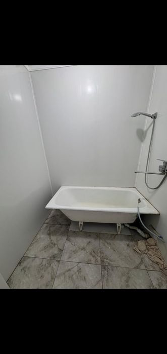 1 бөлмелі үй сатылады, тез арада