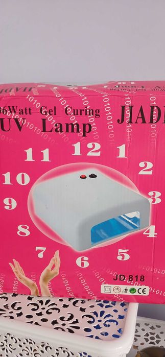 Лампа UV для сушки ногтем