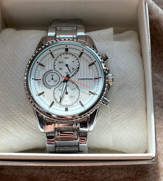 НОВИ ! Елегантни мъжки часовници