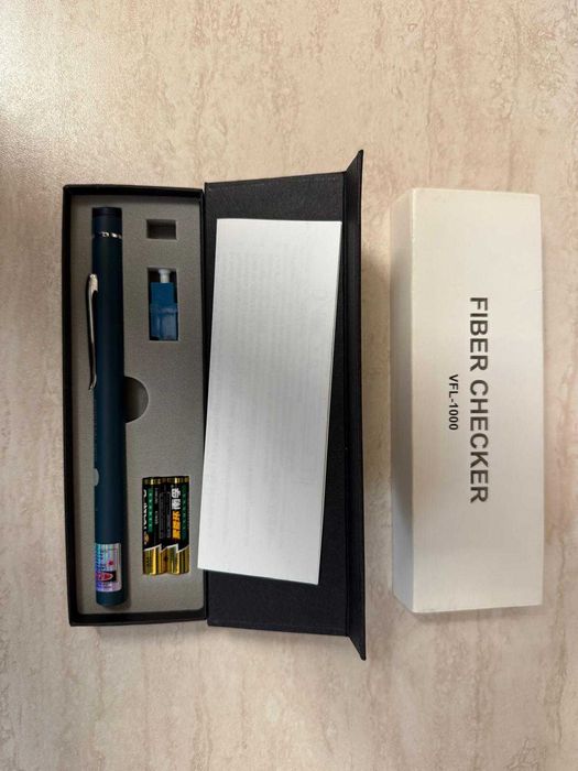 Визуален локатор на повреди в оптични влакна (Светулка)