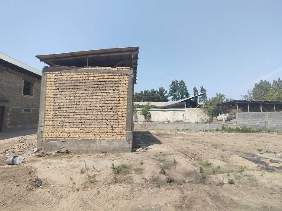 Uy sotiladi, zudlik bilan.