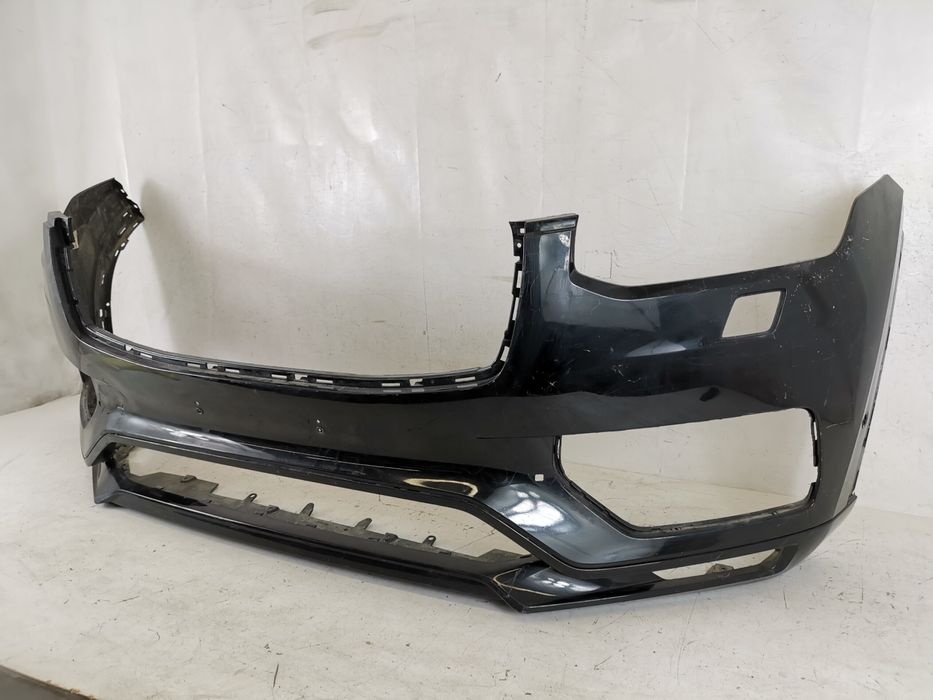 Предна броня Волво / Volvo XC90 2 [фейслифт] Оригинална и в добро съст