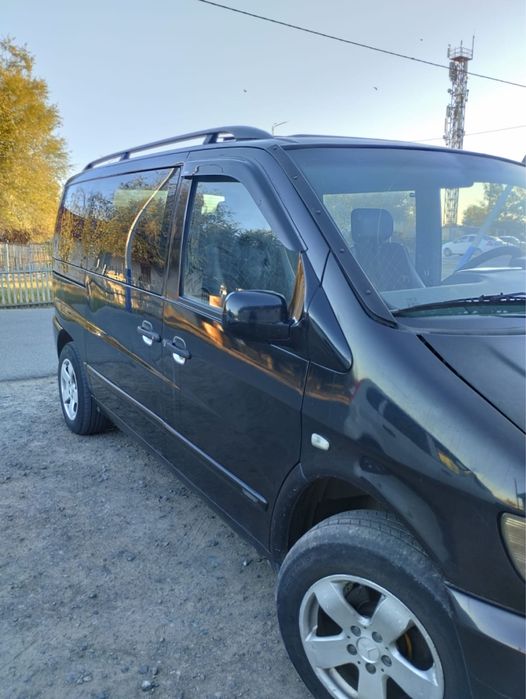 Mercedes Benz Vito