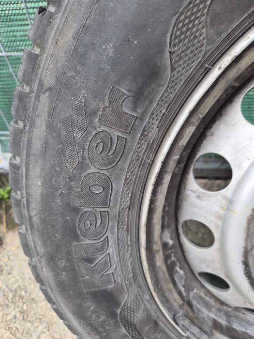 Jante 5 x108 cu anvelope 215 65 15C Citroen/Peugeot sau schimb cu jante aliaj logan pe 15 4x100