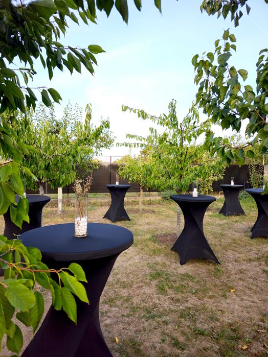 Inchirieri mese cocktail/ standing/ evenimente