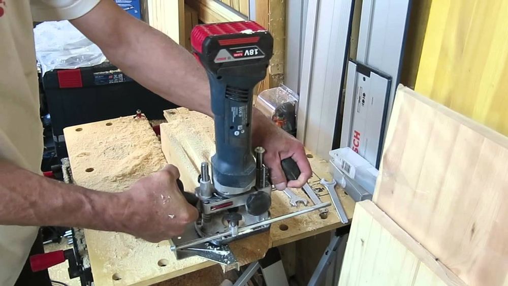 Шлифмашина прямая аккумуляторная BOSCH GGS 18 V-LI