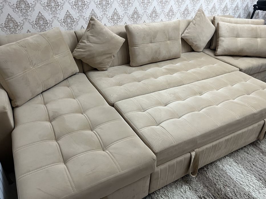 Диван для гостинной раскладной