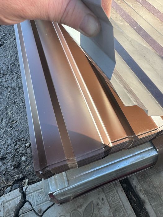 Продам профлисты, коньки, уголки