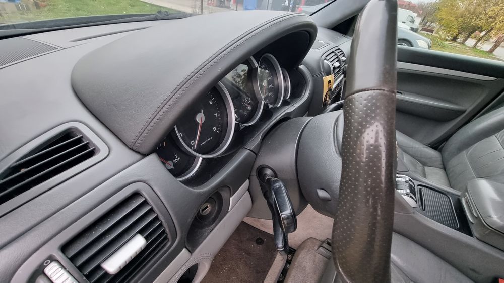 Porsche Cayenne Turbo impozit la zi