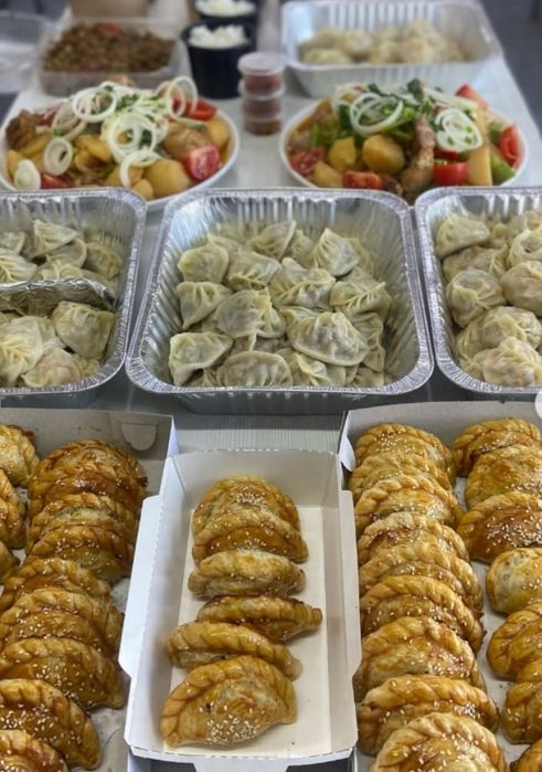 бауырсаки плов самса пироги чебуреки манты салаты